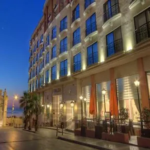 Golden Tulip Vivaldi Malta