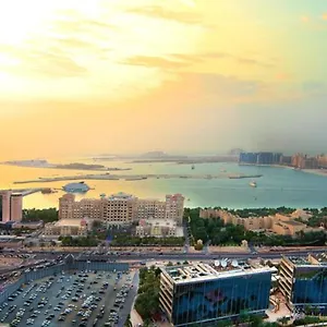 Tamani Marina & Апарт-отель