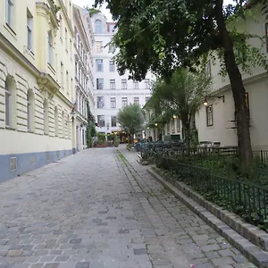 Spittelberg Schrankgasse Апартаменты