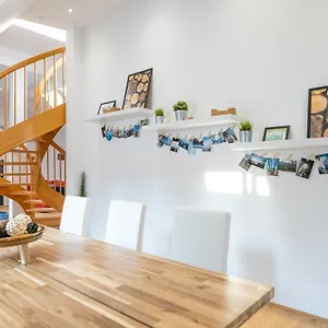 Easy Flat Stuckgasse Viena