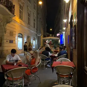 Kh Stephansplatz Viena